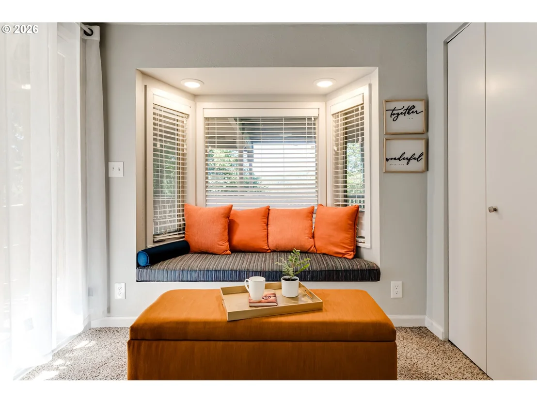 Photo of 3721 PINE CANYON DR