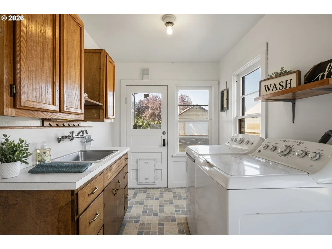 Photo of 92756 PRAIRIE RD