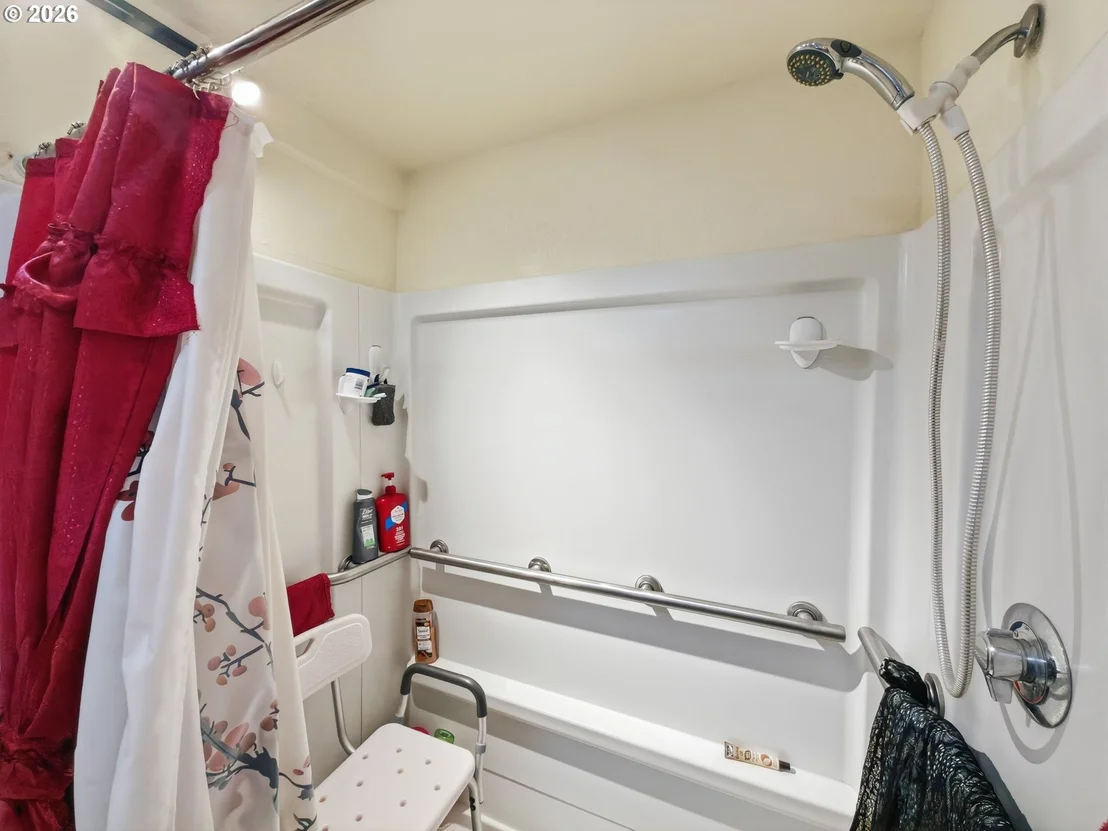 Photo of Unit 39 at 2145 31ST ST