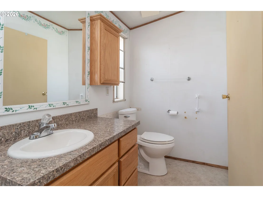 Photo of 190 TWIN OAKS LOOP