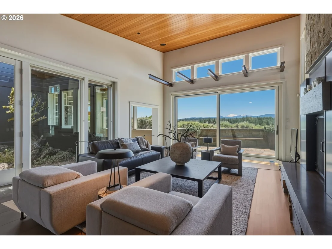 Photo of 62608 SPARROW HAWK CIR