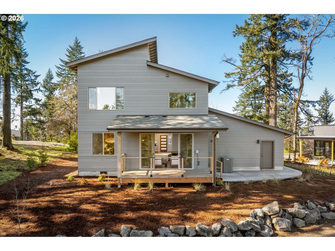 Photo of 2969 CAPITAL DR