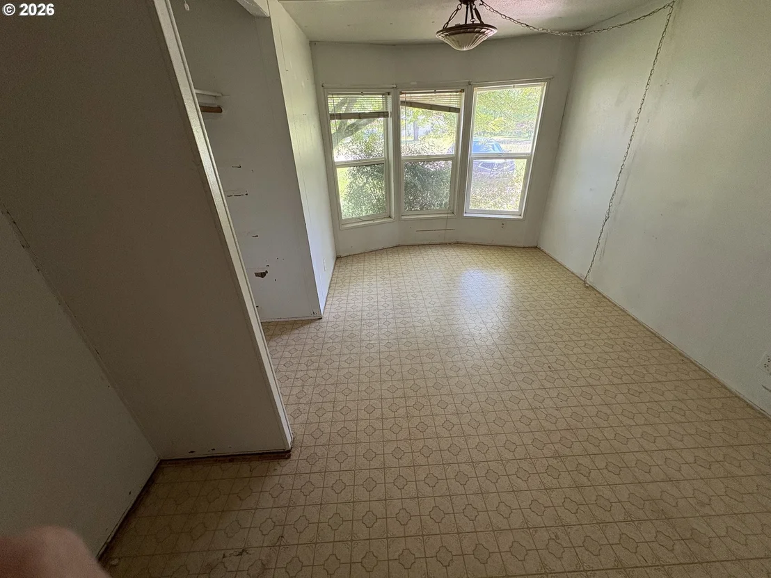Photo of 92008 MAPLE LN