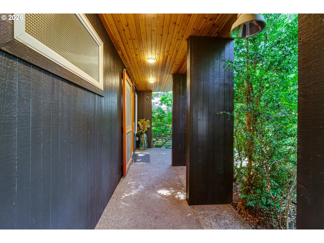 Photo of 38 RIDGELINE DR