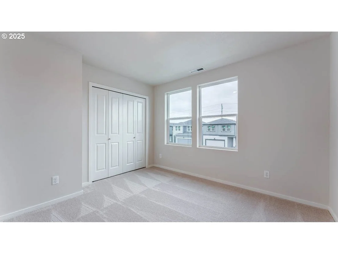 Photo of 4969 Dilling AVE NE