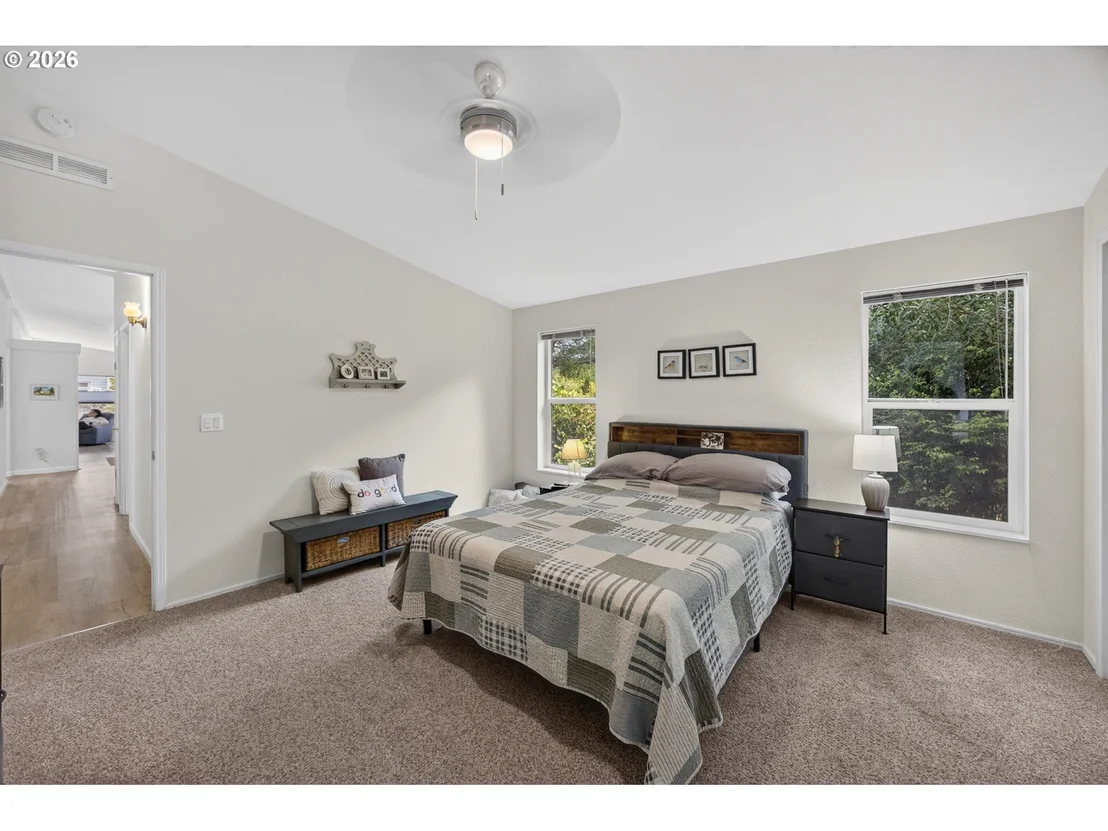 Photo of 438 SHERWOOD LOOP
