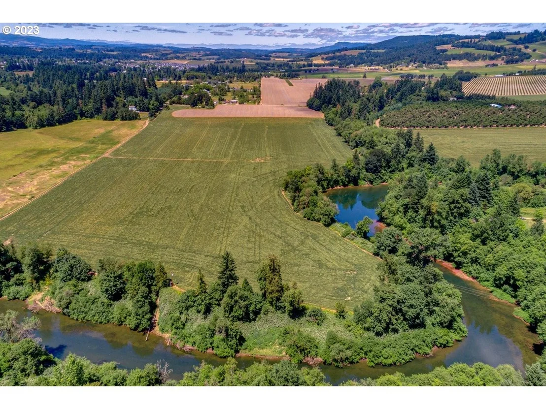 Photo of 13750 SE LOCKS LOOP RD