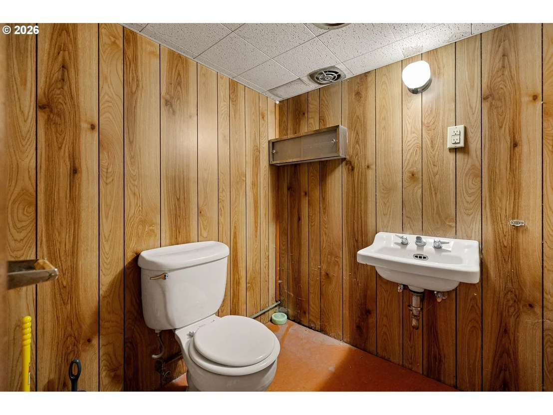 Photo of 3190 W 18TH AVE