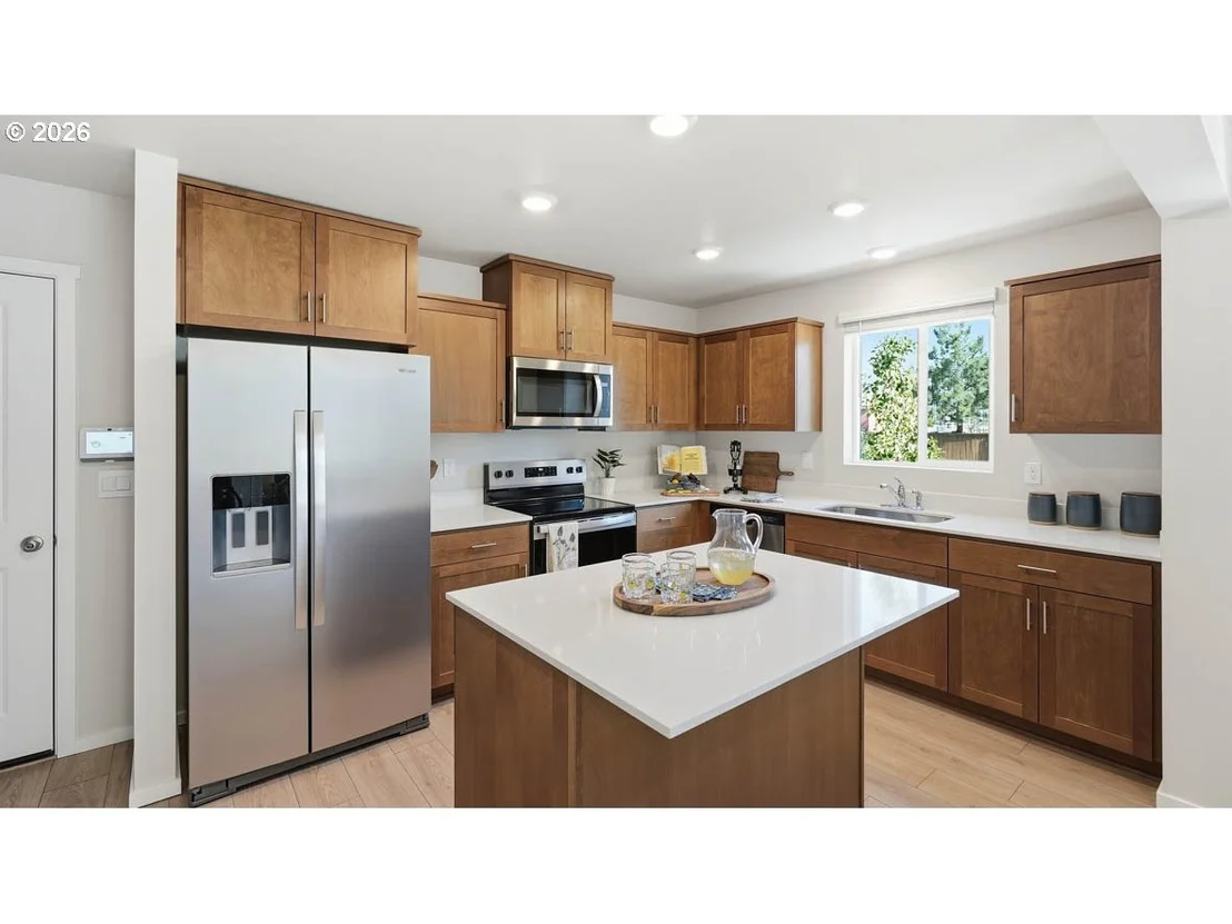 Photo of 6202 SE Lusted RD