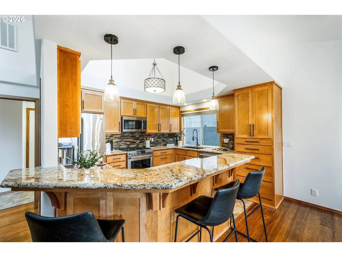 Photo of 529 SWEETWATER LN