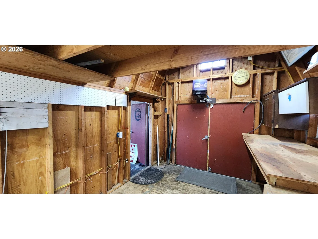 Photo of Unit G at 4531 FRANKLIN BLVD