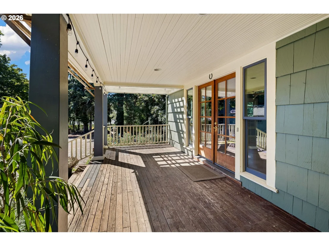 Photo of 3190 W 18TH AVE