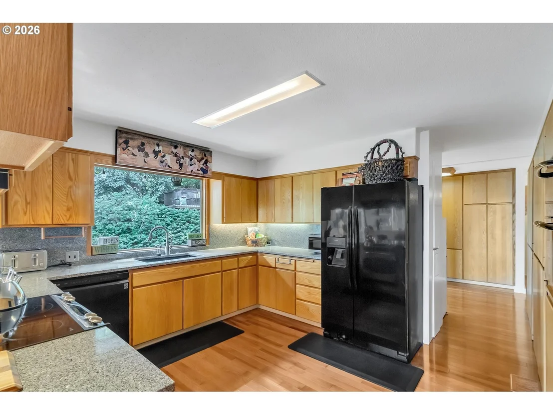 Photo of 2610 HIGHLAND OAKS DR