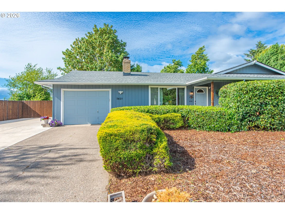Photo of 5621 CODY AVE