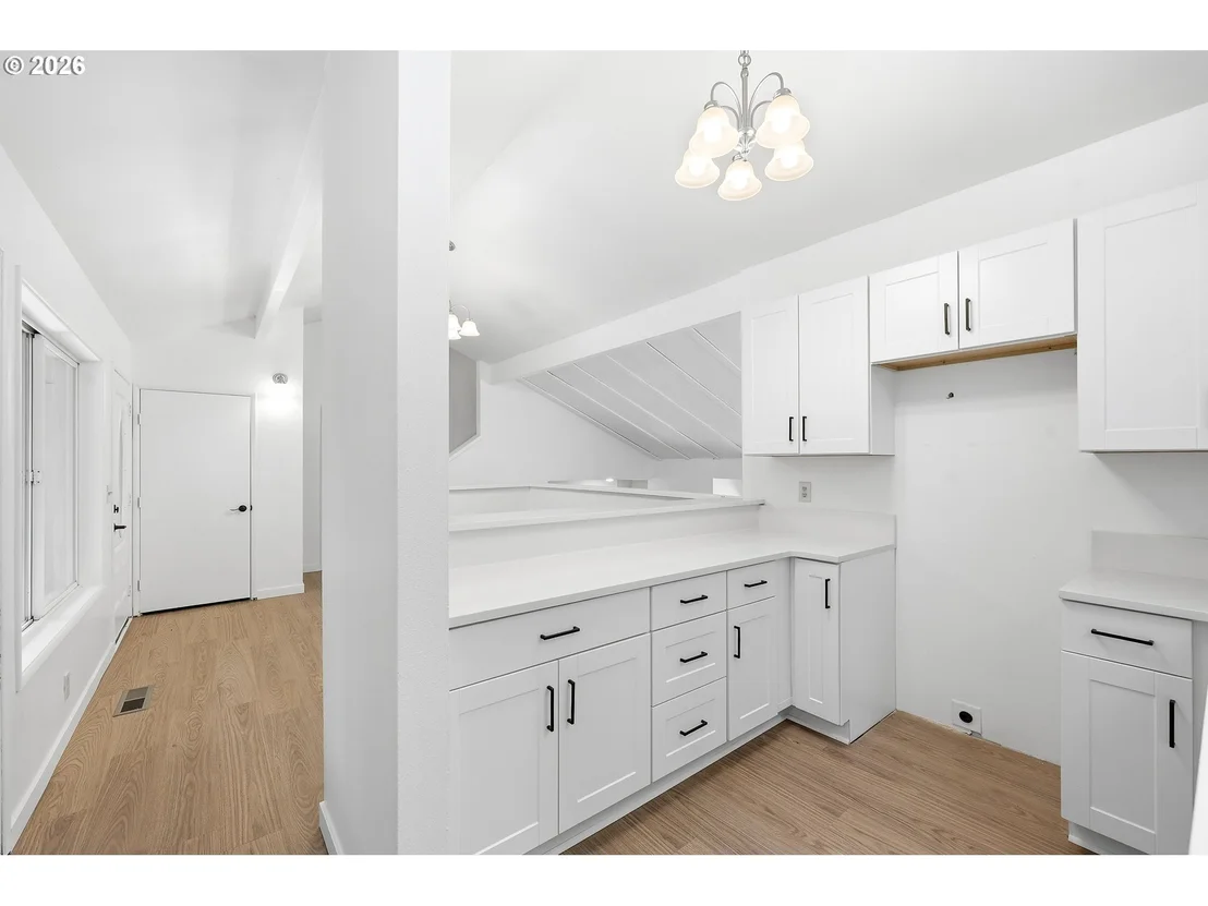 Photo of 7048 GLACIER DR