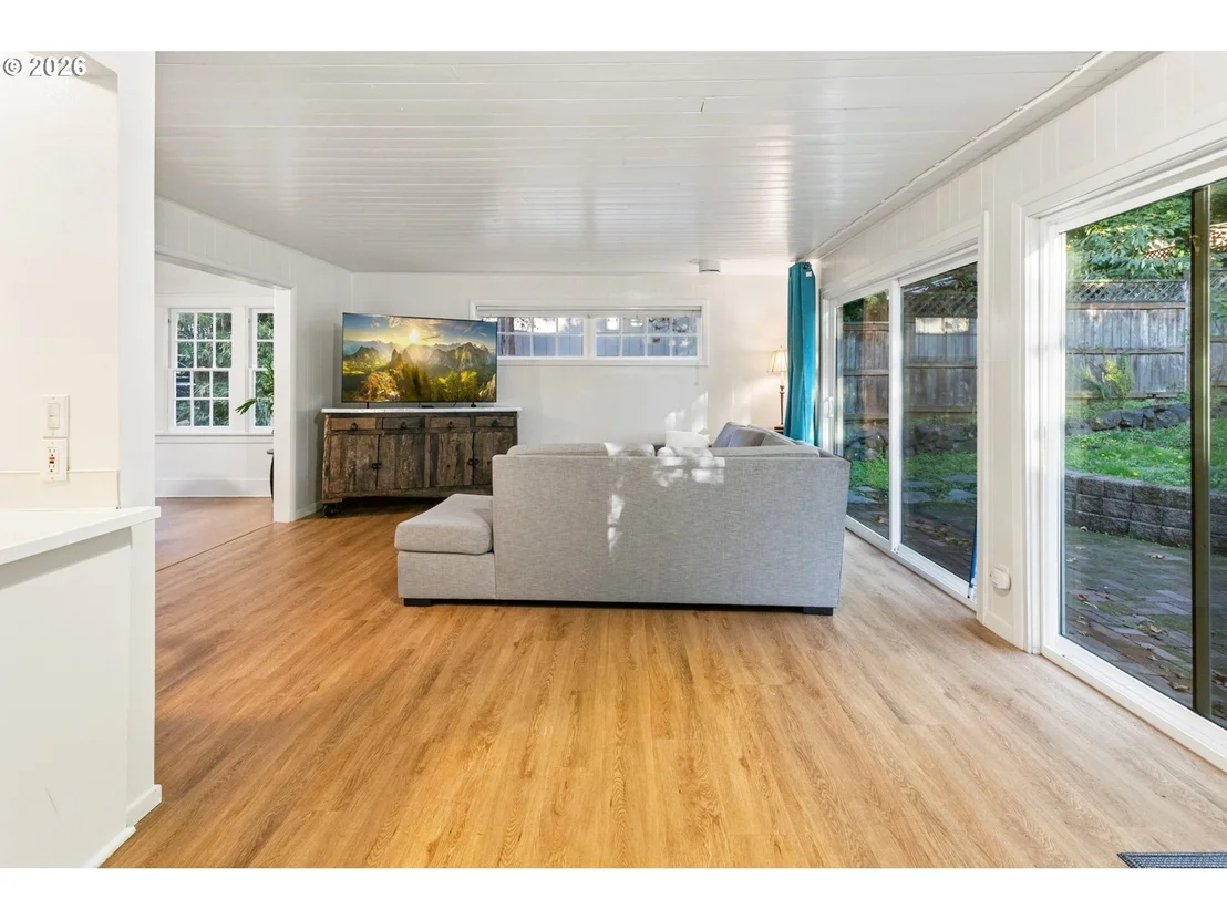 Photo of 2260 E 15TH AVE