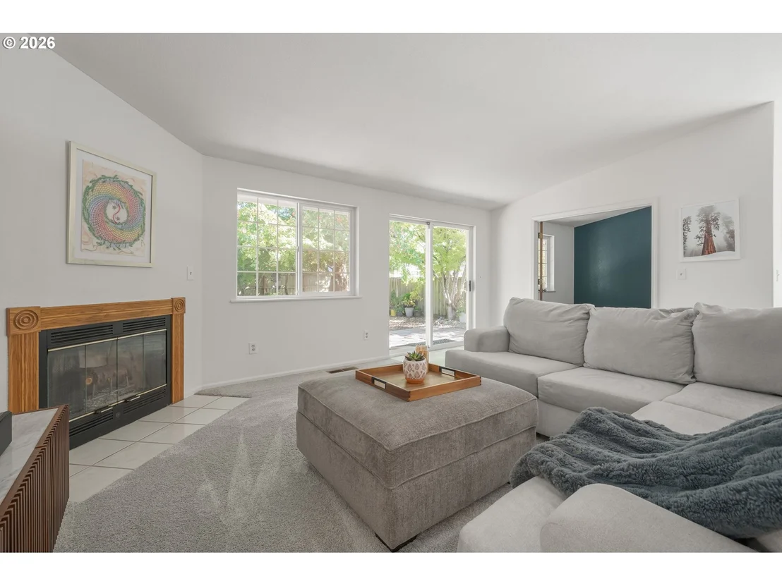 Photo of 1315 ARCADIA DR