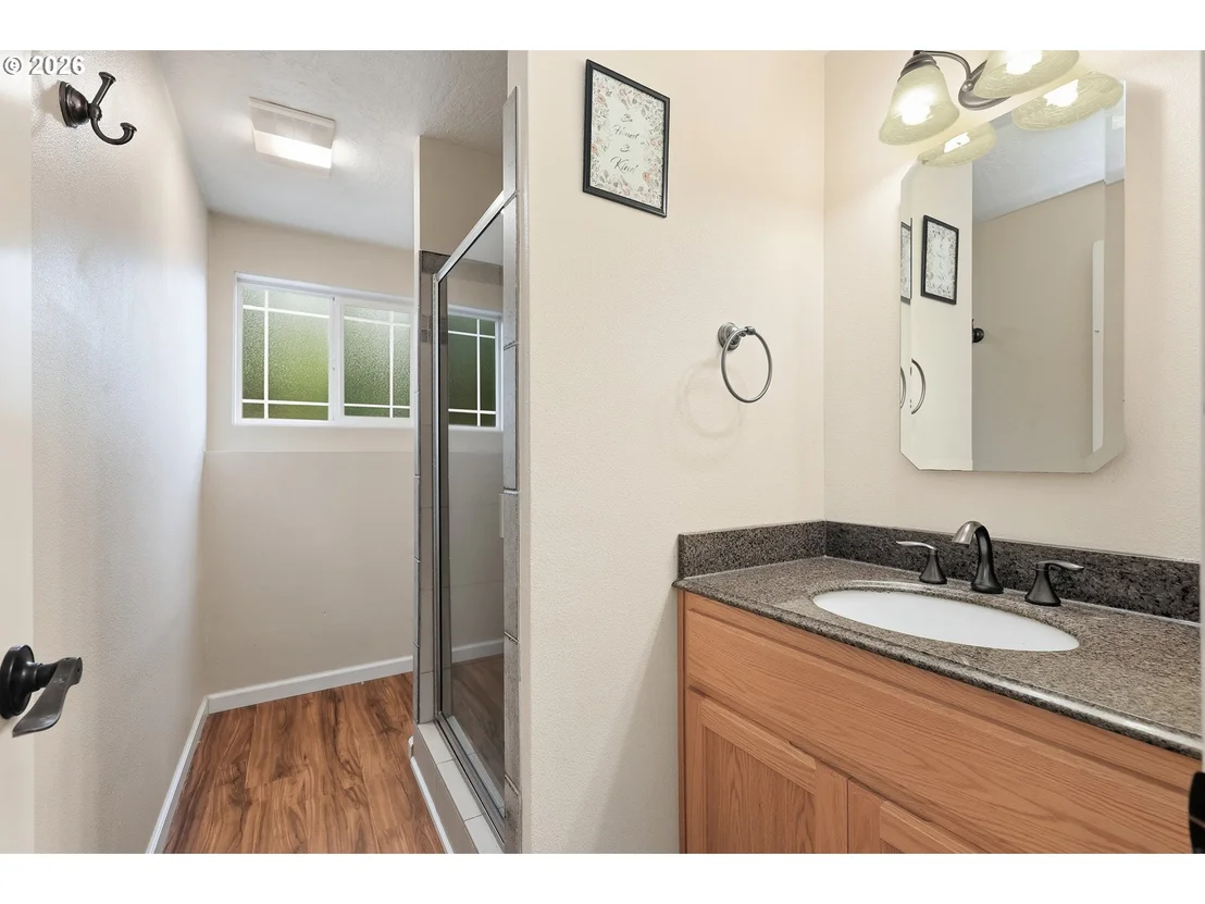 Photo of 30 COACHMAN DR