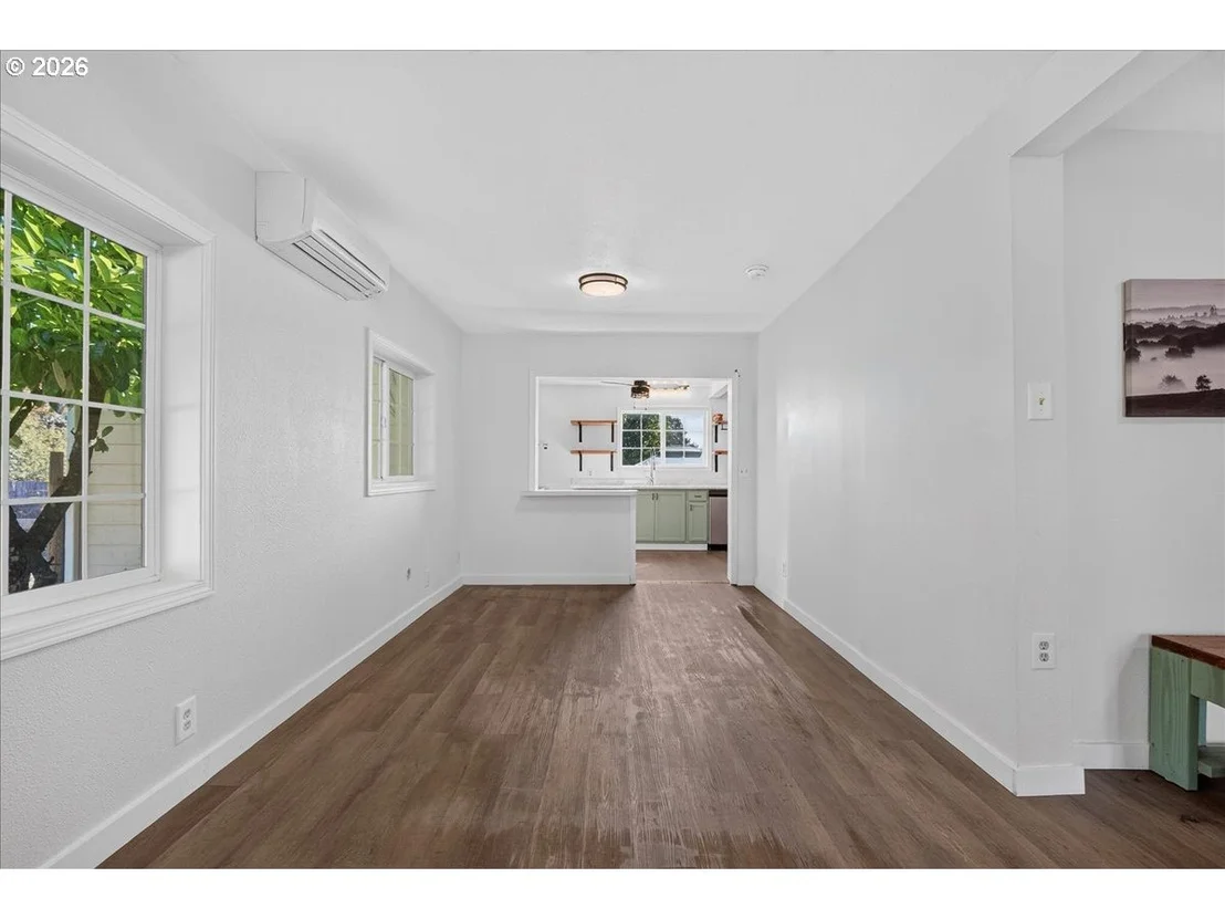 Photo of 25194 WEBSTER AVE