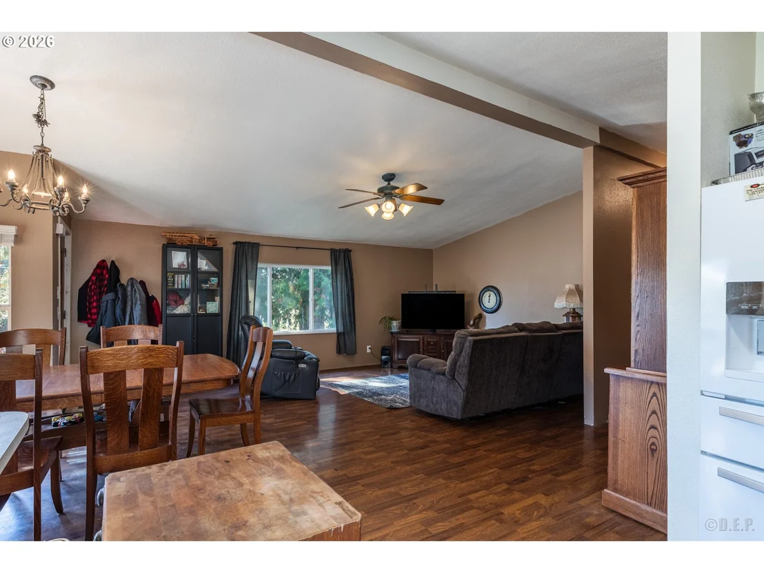 Photo of 76654 HEATH RD