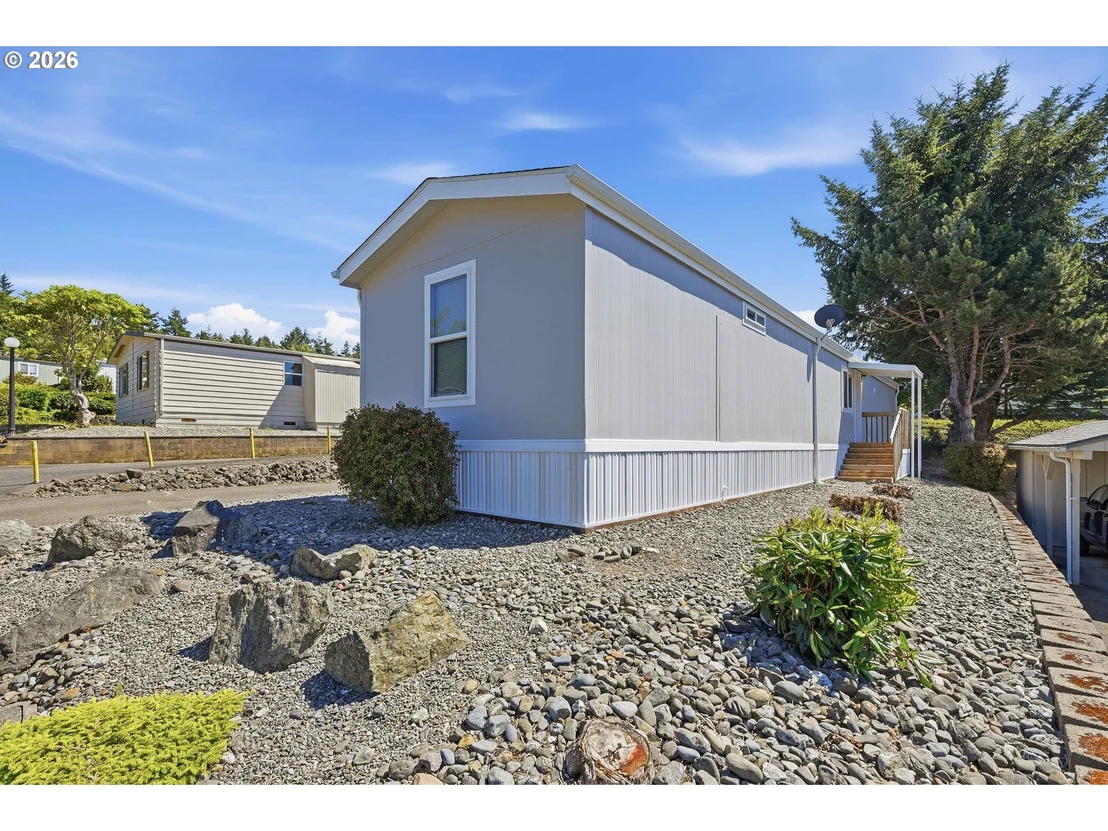 Photo of 1240 EMBARCADERO CIR