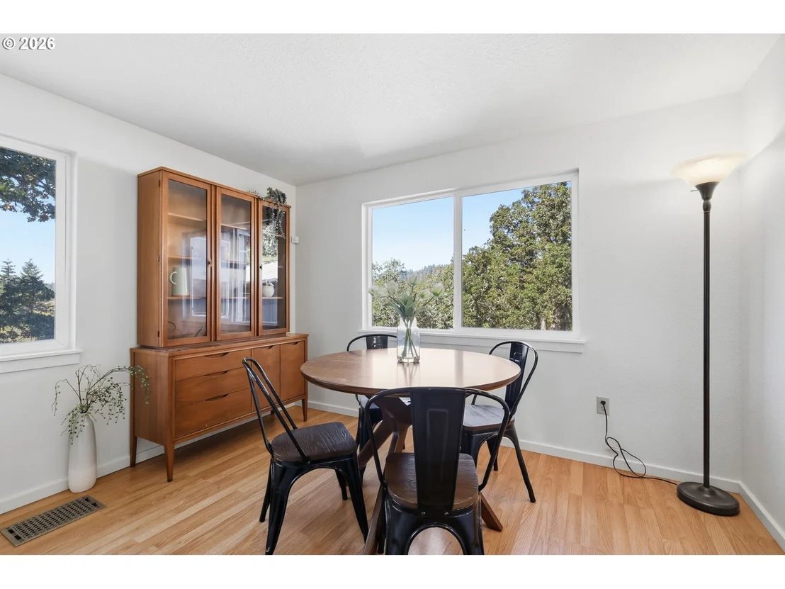 Photo of 29127 GIMPL HILL RD