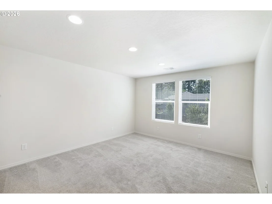 Photo of 5290 SQUIRREL ST
