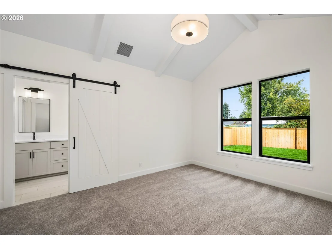 Photo of 89 CHURCHVIEW DR