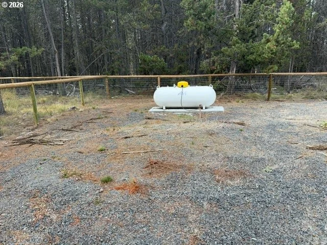 Photo of 17037 DOWNEY RD