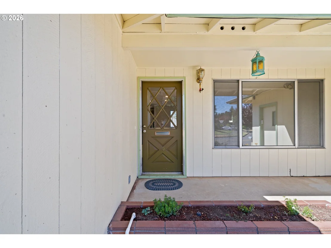Photo of 2625 ELYSIUM AVE