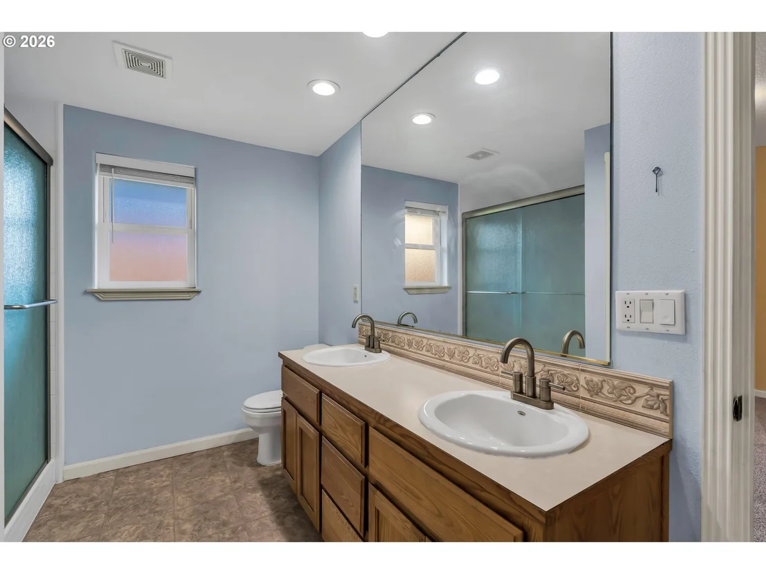 Photo of 1558 SE JASMINE WAY