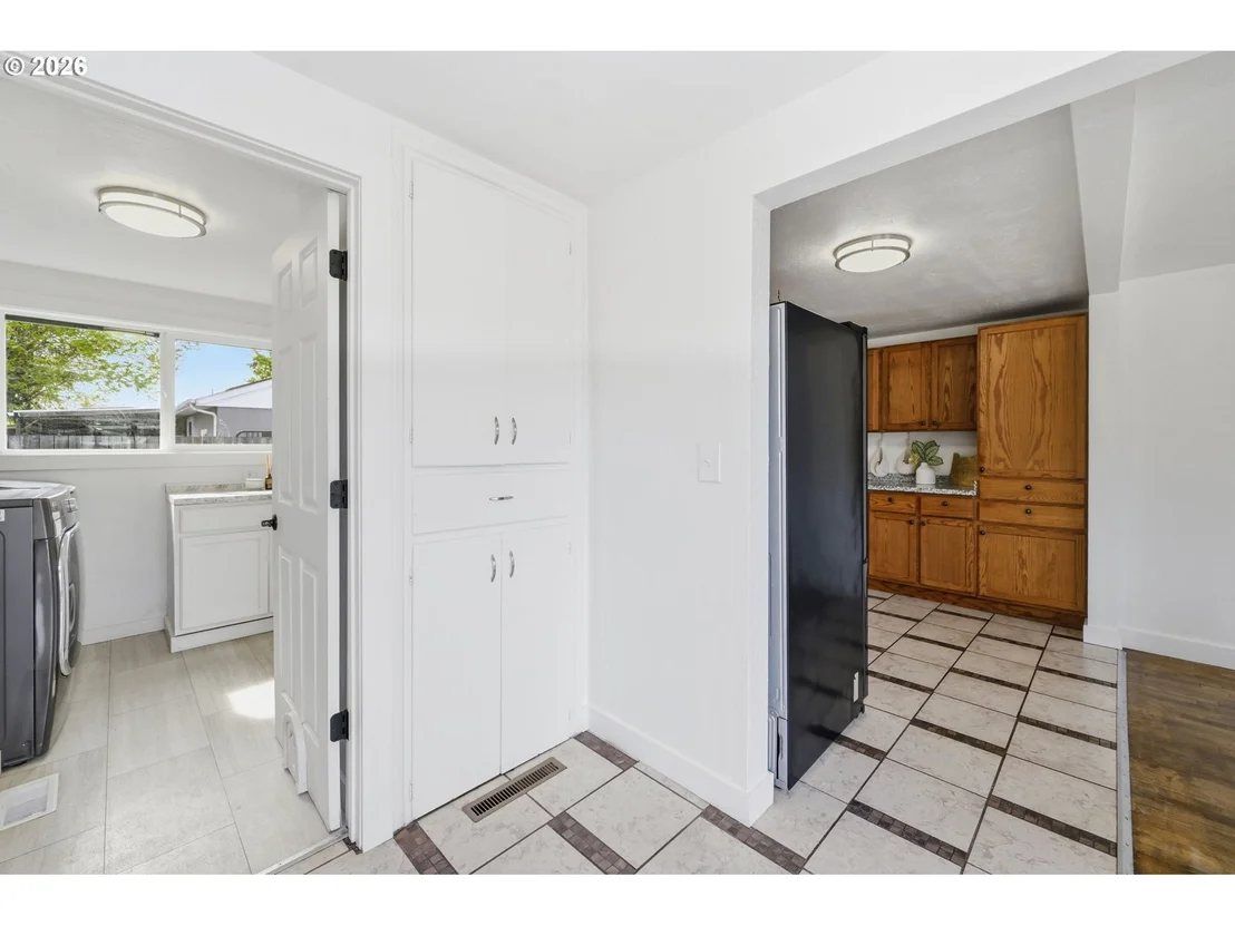 Photo of 4060 WOOD AVE