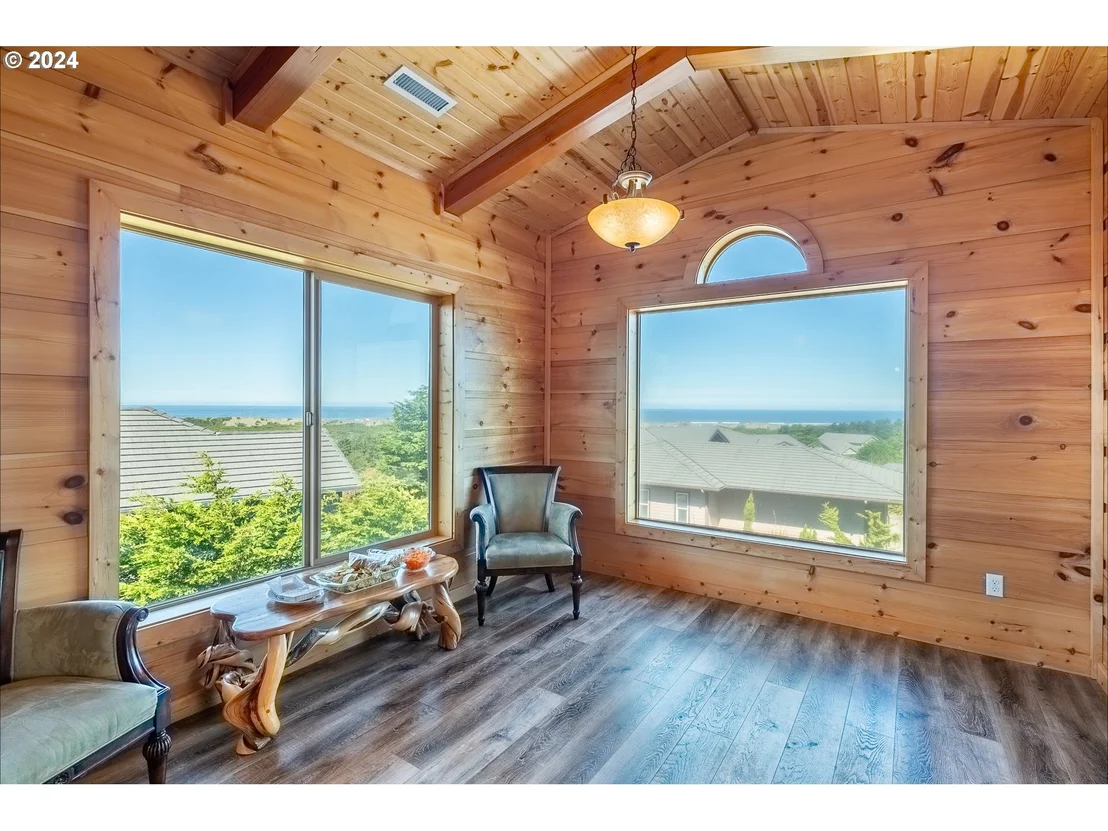 Photo of 21 TWIN TREE CT