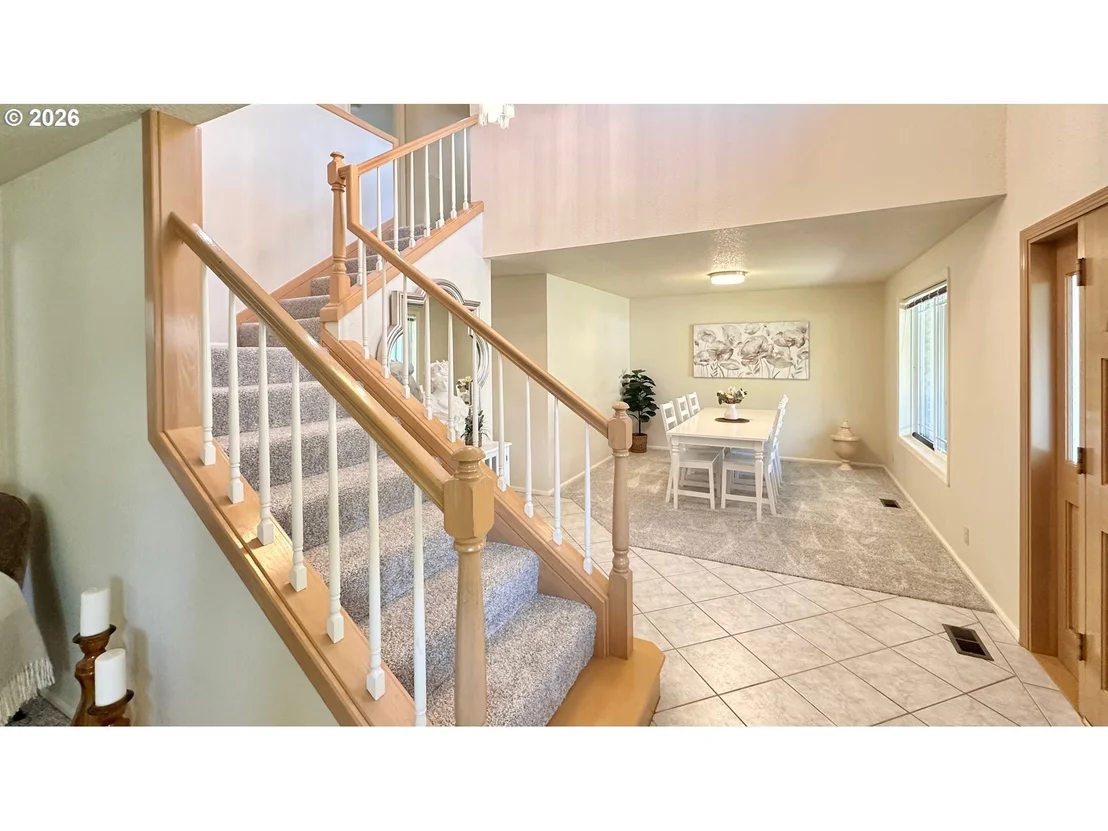 Photo of 1364 VICTORIAN WAY