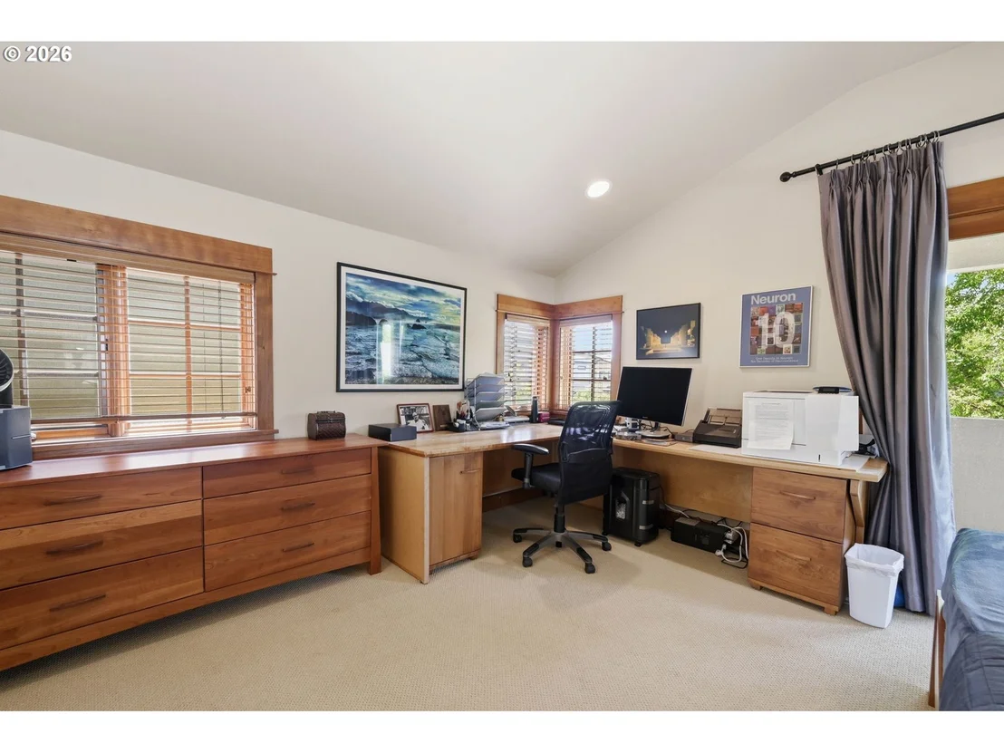 Photo of 2909 LORD BYRON PL