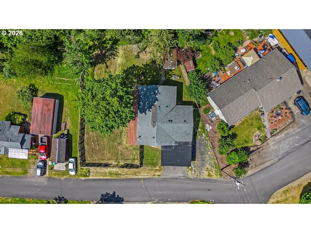 Photo of 211 FOX ST