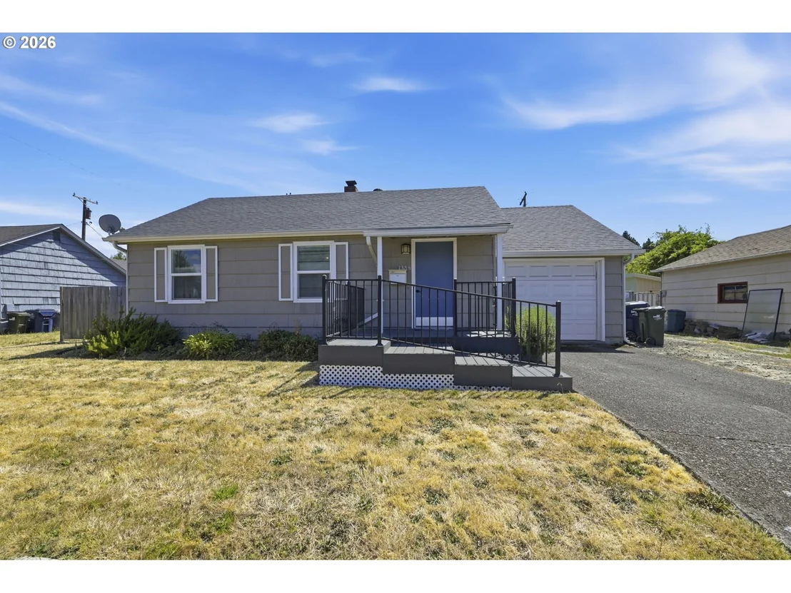 Photo of 1385 PARKER ST