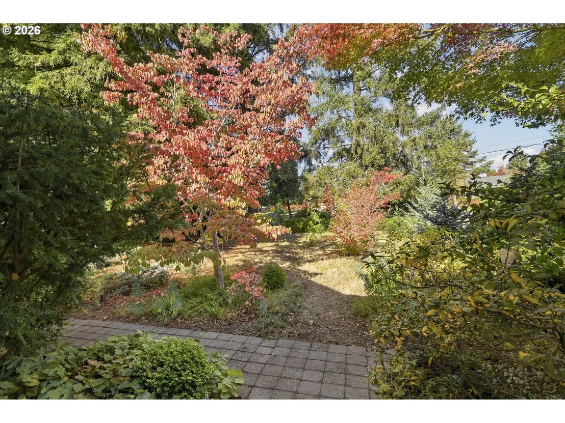 Photo of 580 HORN LN