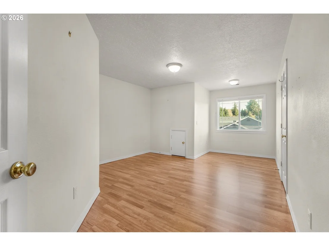 Photo of 21223 NE SHORE DR