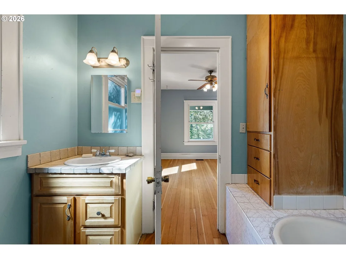 Photo of 3190 W 18TH AVE