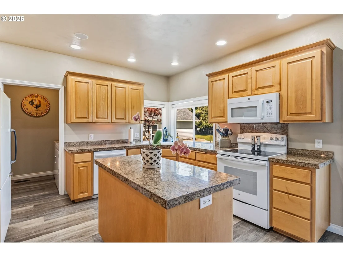 Photo of 88467 TIMBERLINE DR