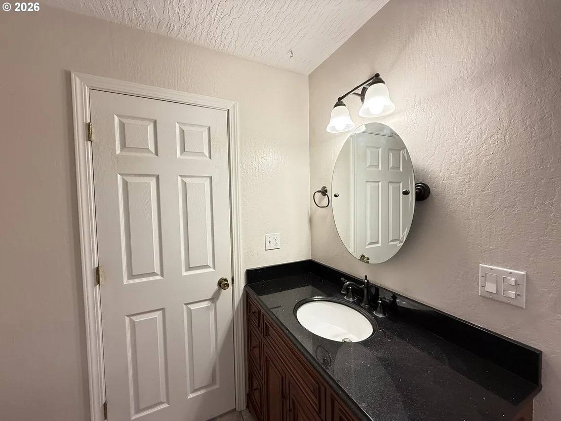 Photo of 104 Pioneer Place