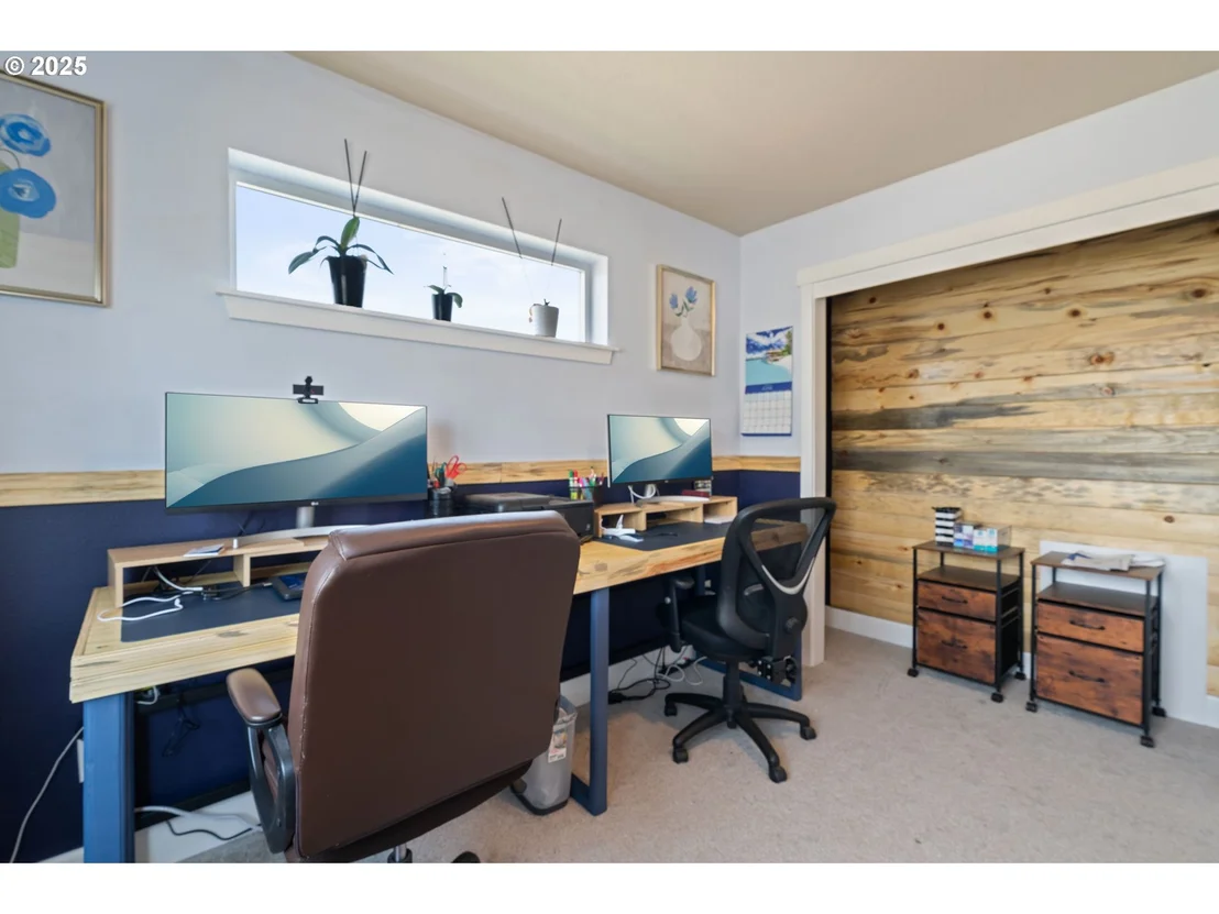 Photo of 280 NW DOUBLE EAGLE AVE