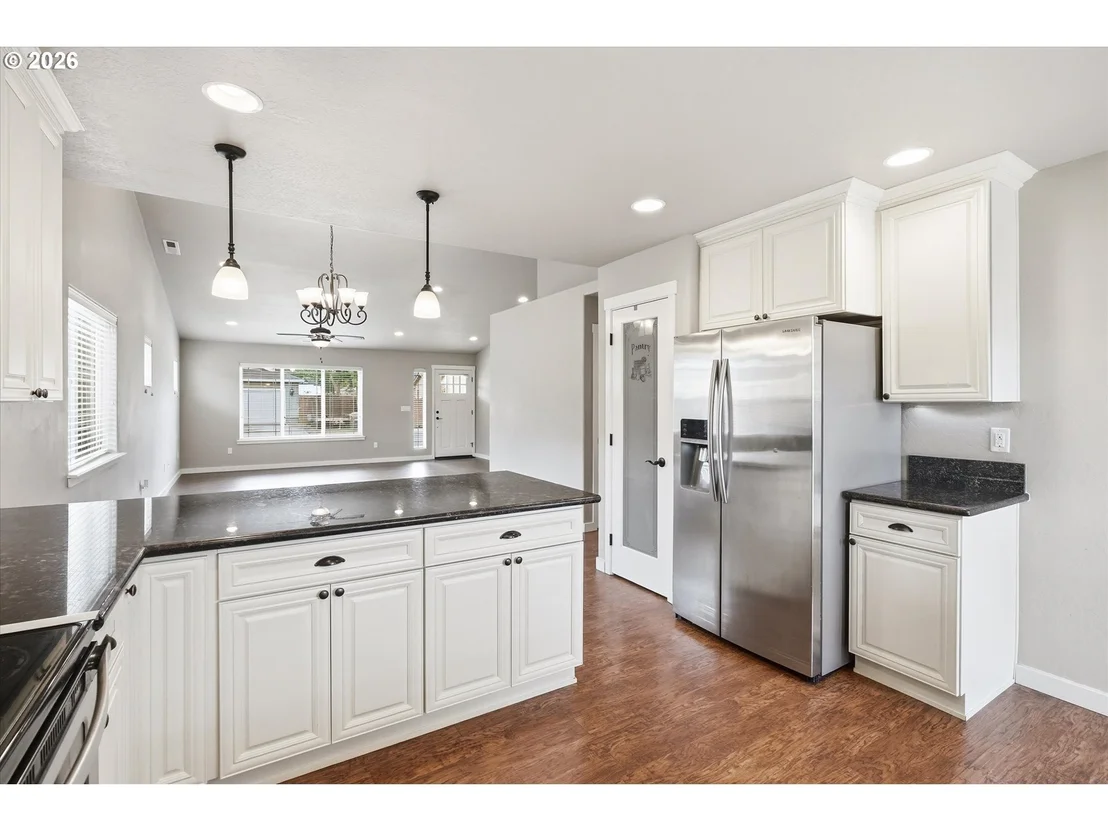 Photo of 7410 DESERT VIEW DR