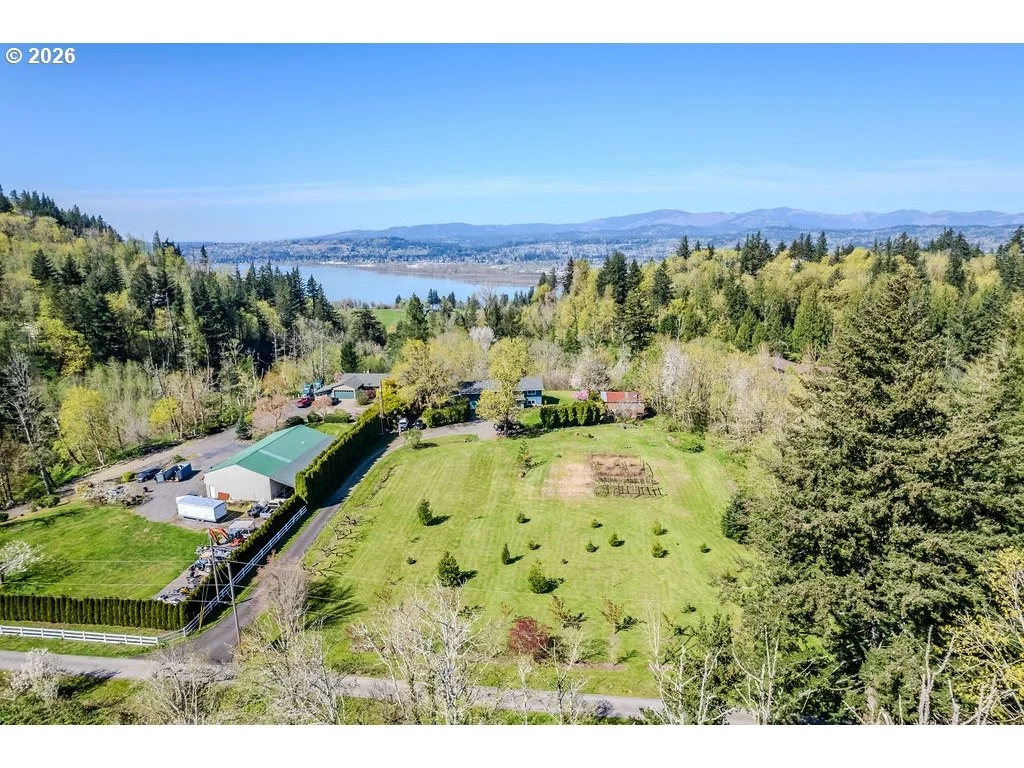 Photo of 32728 NE CHAMBERLAIN RD