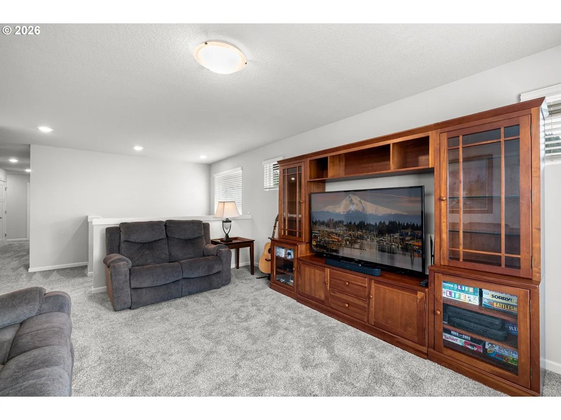 Photo of 4240 SW MAWRCREST AVE