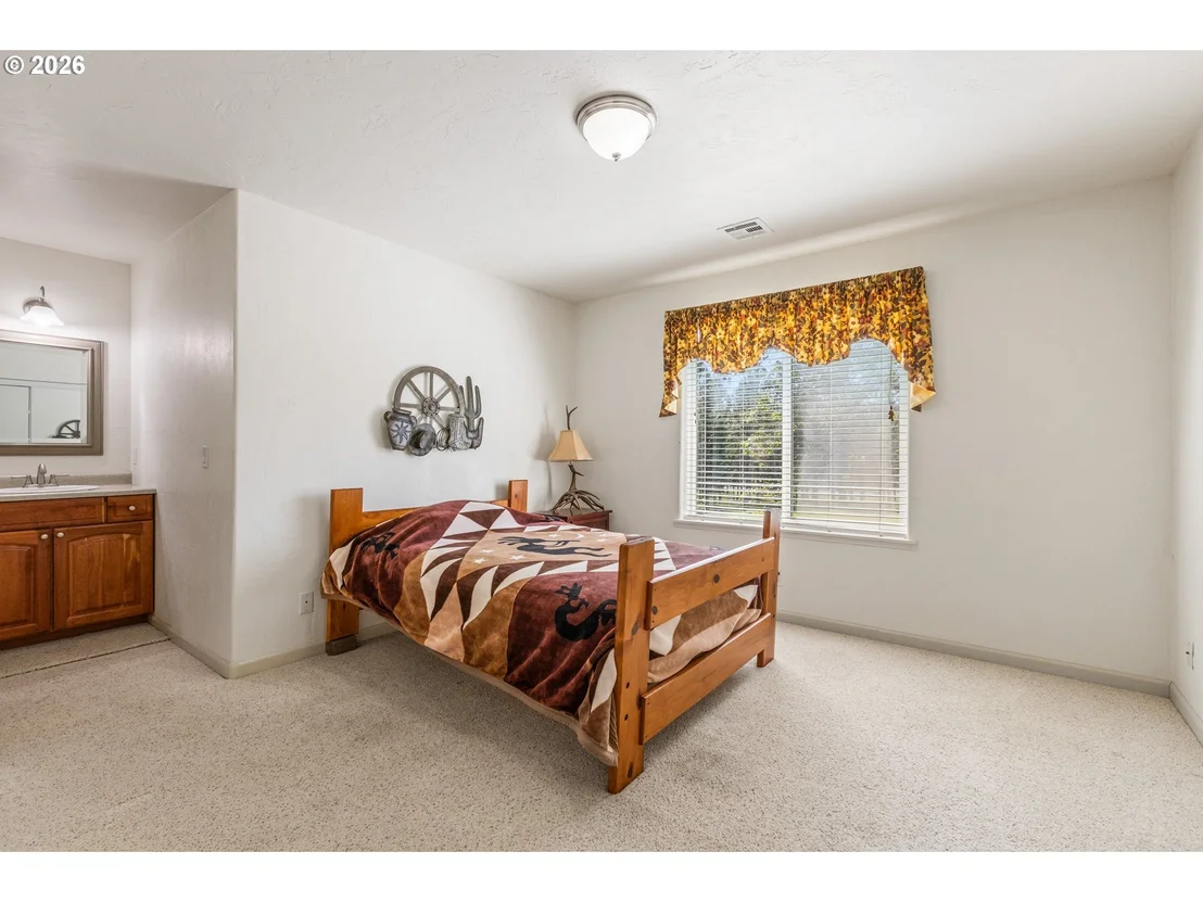 Photo of 757 ECHO DR