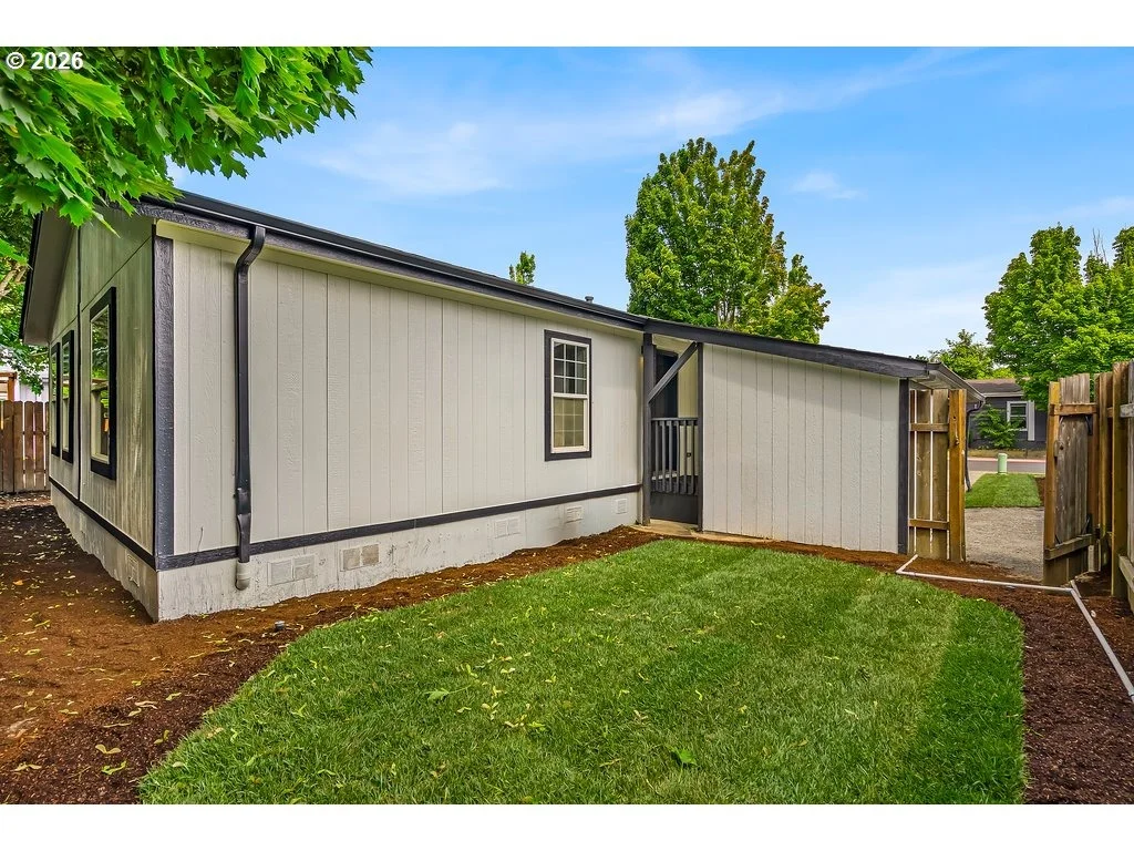 Photo of 2965 NE 206TH PL