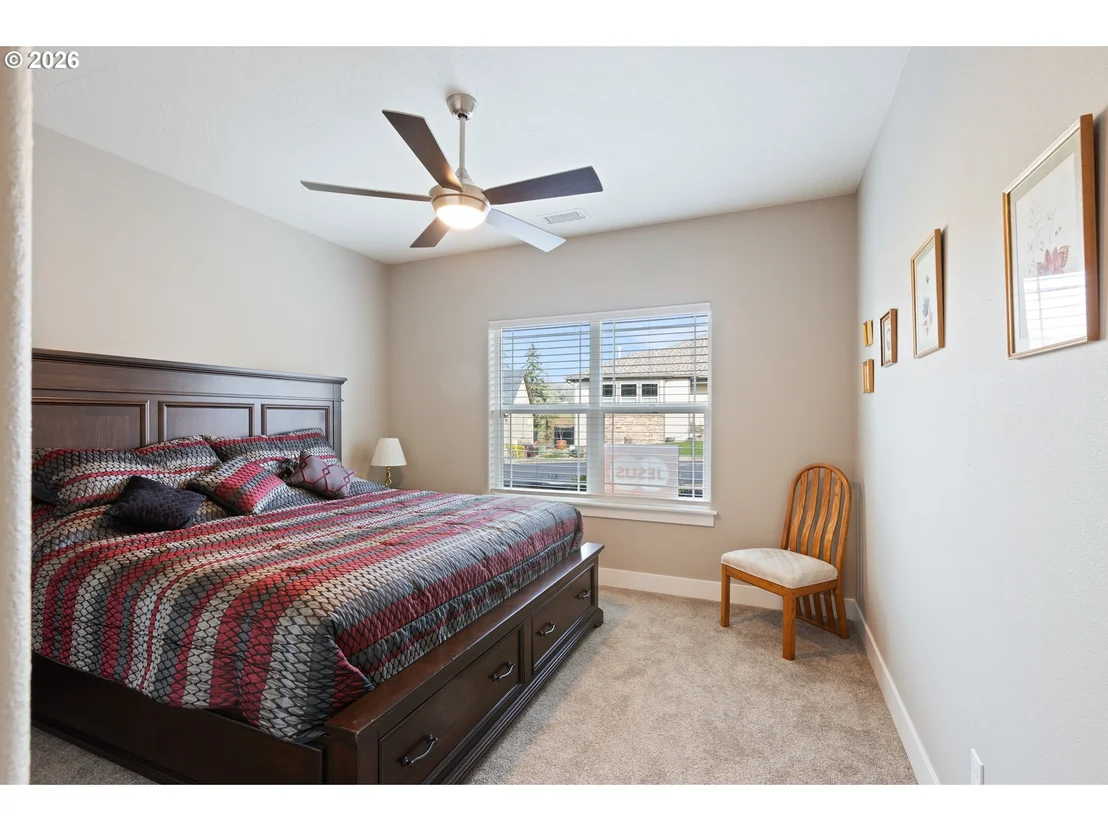 Photo of 582 FAIRWAY ESTATES DR
