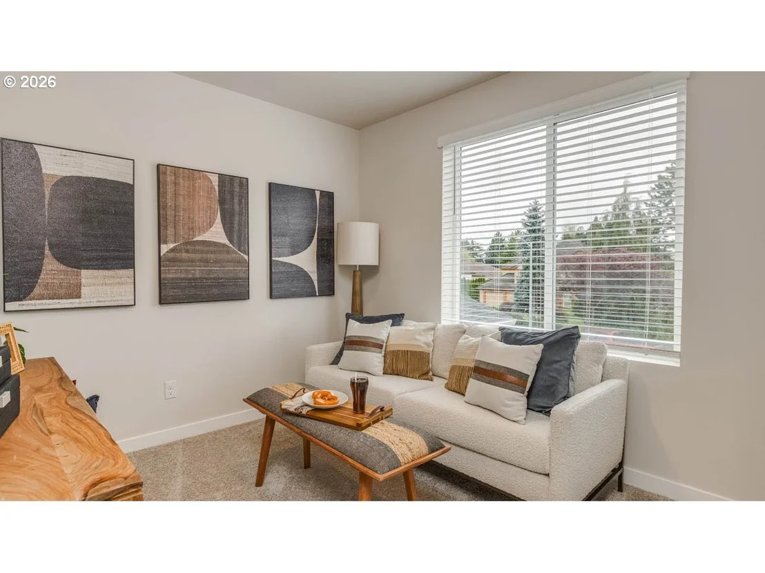 Photo of 3552 SW ELEVEN MILE AVE